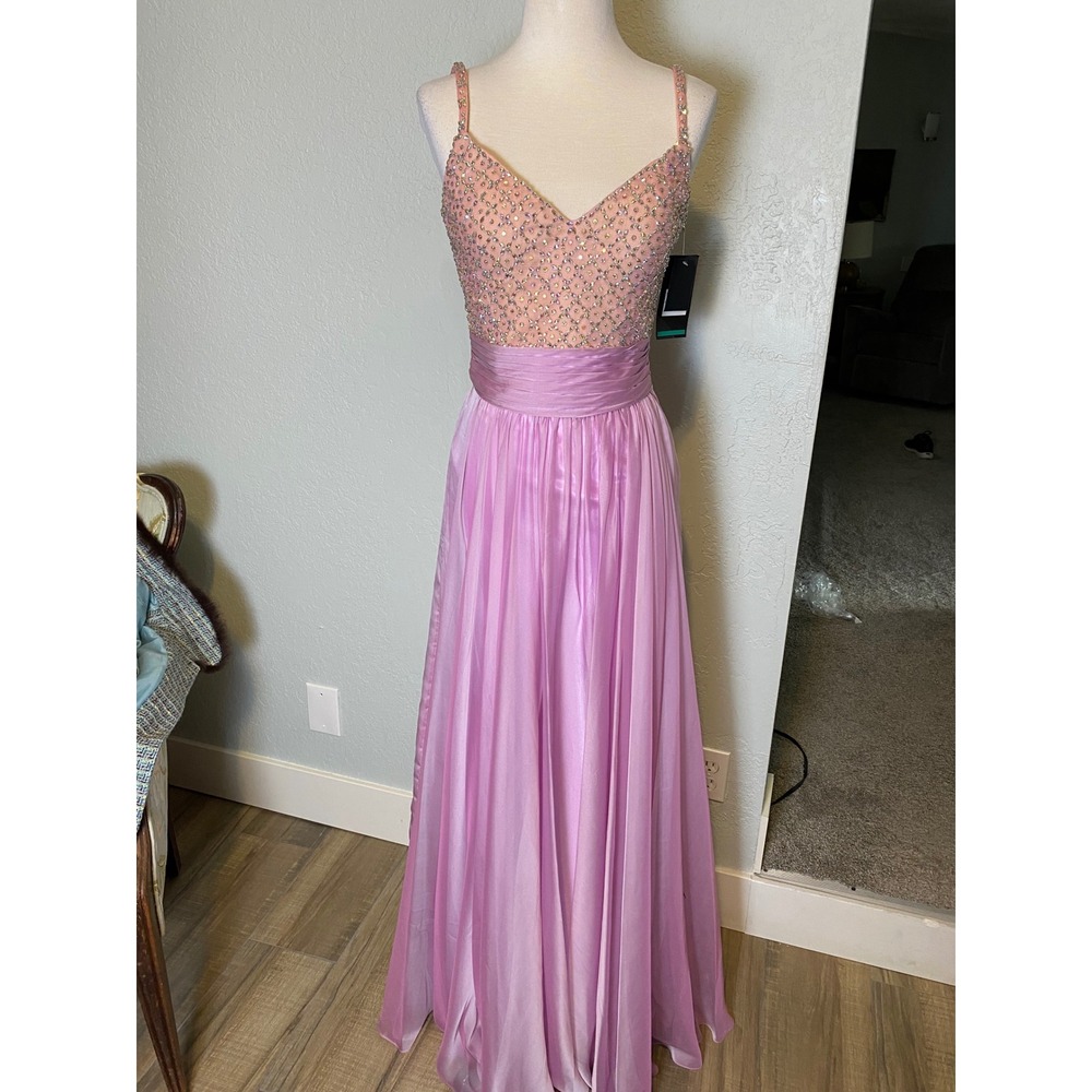 La Femme Lavender Crystal Beaded Chiffon Evening Gown Wedding Dress 6 NWT